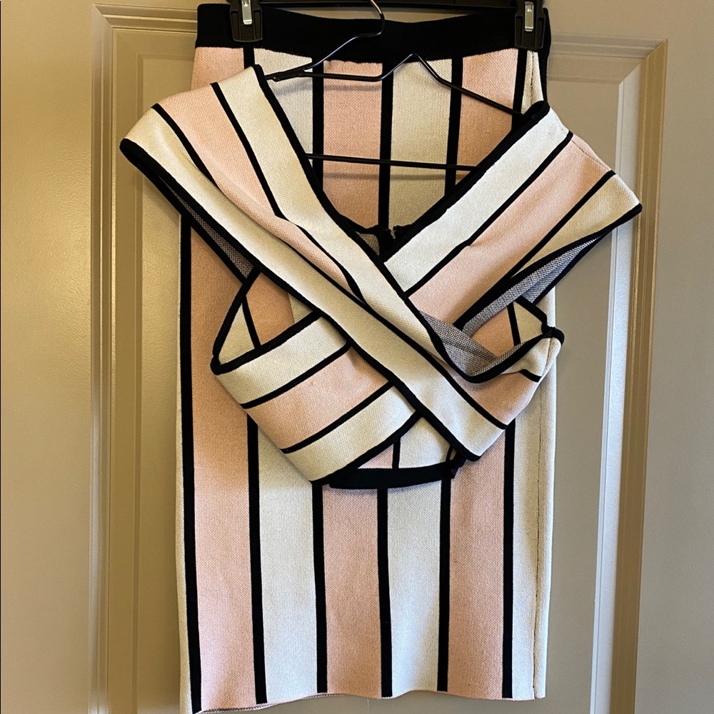 Two-Piece Set - Picture 3 of 3